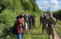 Мешканців Буковини та Прикарпаття, які намагалися втекти за кордон, зупиняли пострілами