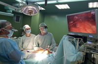 Без зупинки серця і розрізу грудини: в Львівському обласному кардіоцентрі провели нестандартну операцію