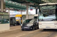 Український консул перевірив інформацію про блокування пасажирських автобусів