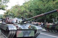 Польща переозброюється під видом допомоги Україні