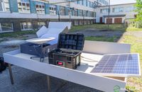 На Прикарпатті науковці розробили потужну сонячну зарядну станцію для ЗСУ