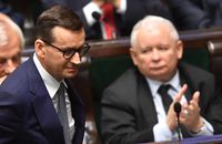 Уряд Польщі шукає гроші в кишенях поляків – державний борг драматично зростає