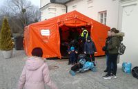 Польська «щедрість» за фактом – відгук біженки з України в Польщі