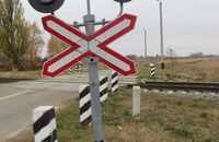Батьки збитої поїздом 17-річної дівчини відсудили у залізниці 600 тис. грн
