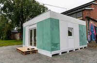 У Польщі створили прототип будинку для українських біженців: недорогі, 6 на 6 метрів (ФОТО)