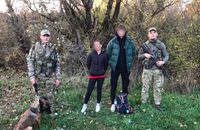 За спробу нелегального перетину кордону на Буковині затримали 114 осіб