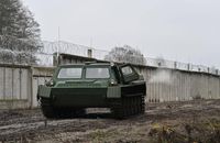 Україна почала будівництво залізобетонної стіни на кордоні з Білоруссю (ФОТО)