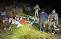 Закарпатські прикордонники захопили три безпілотники контрабандистів (ВІДЕО)