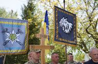 Західна Україна за минулий тиждень: Кадрові зміни в главках СБУ та перша братська могила