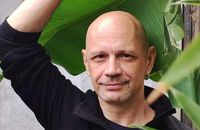 В підвалі Ужгородського ТЦК голодує 58-річний журналіст