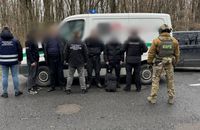 На Закарпатті затримали інкасаторів, які перевозили ухилянта до кордону